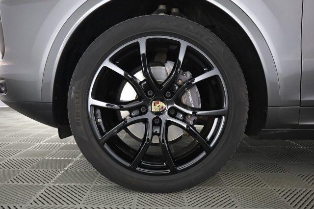 PORSCHE Cayenne Cayenne