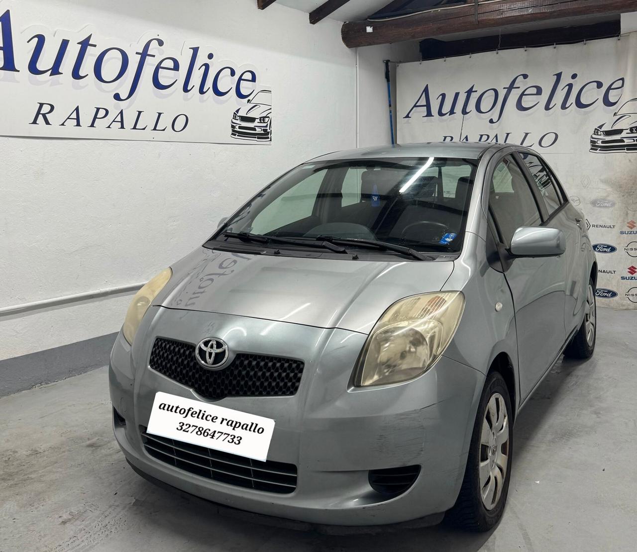 Toyota Yaris 1.0 5 porte Sol