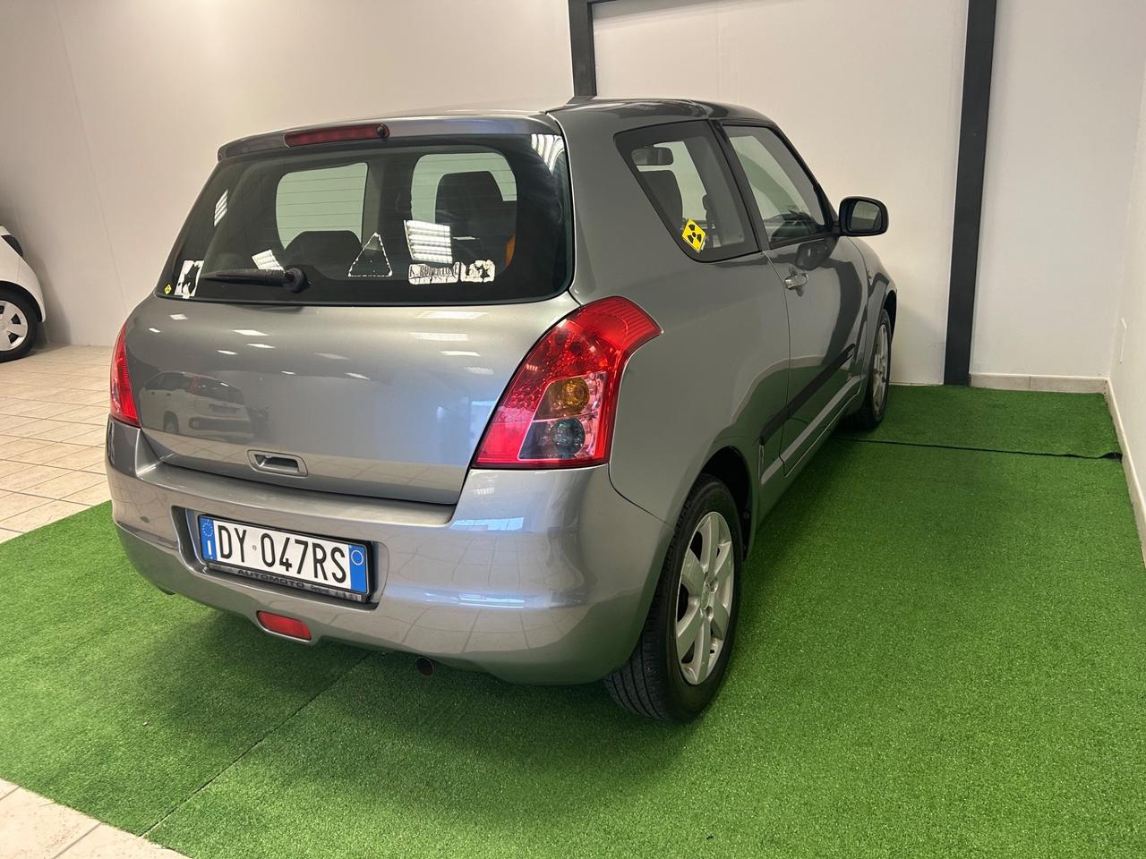 Suzuki Swift 1.2 VVT 3 porte GL Style