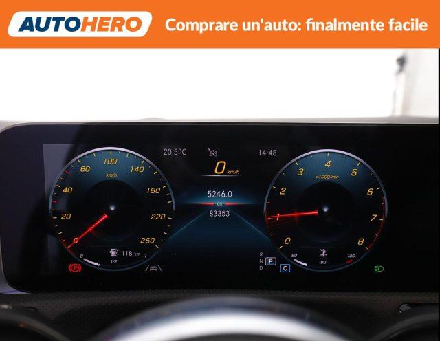 MERCEDES-BENZ CLA 200 Automatic Premium