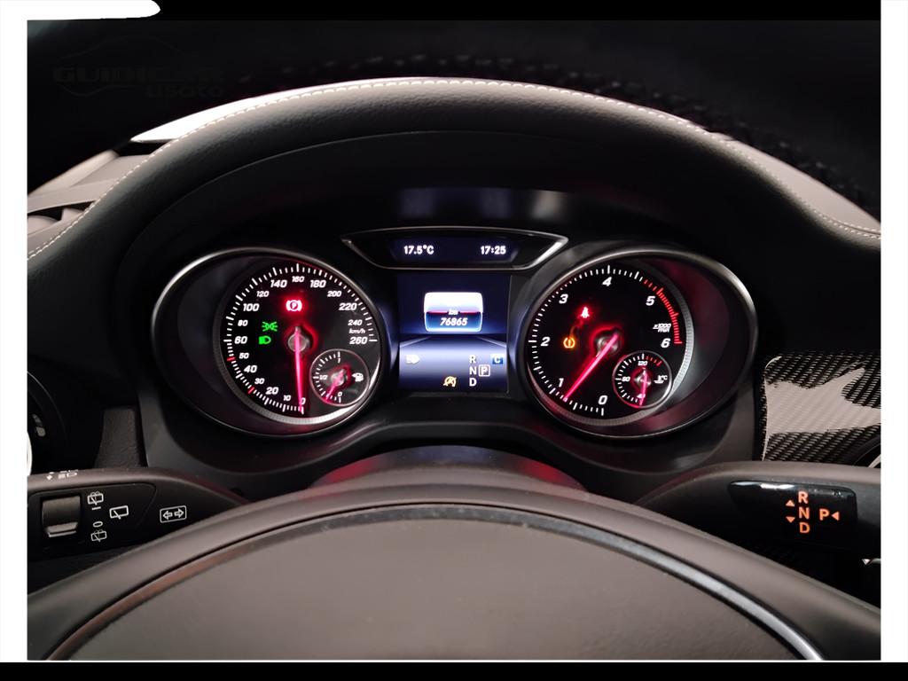 Mercedes-Benz GLA-X156 2017 - GLA 200 d Night Edition auto