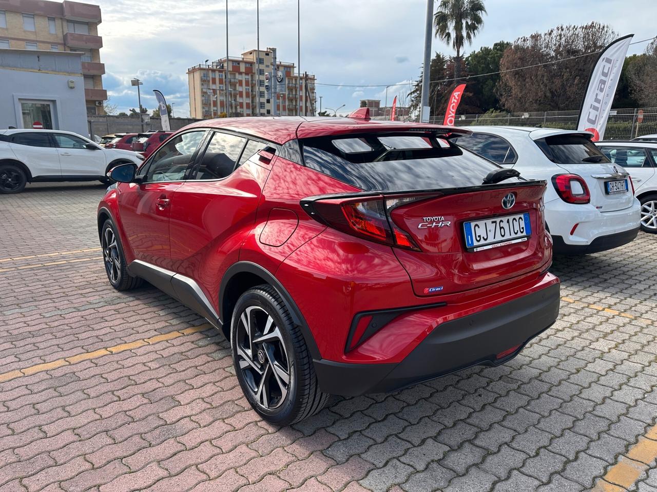Toyota C-HR 1.8 Hybrid E-CVT Trend