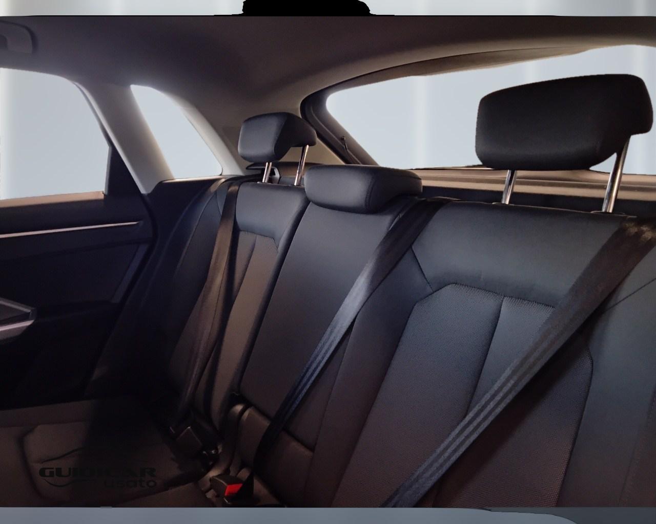 AUDI Q3 II 2018 - Q3 35 2.0 tdi Business Advanced