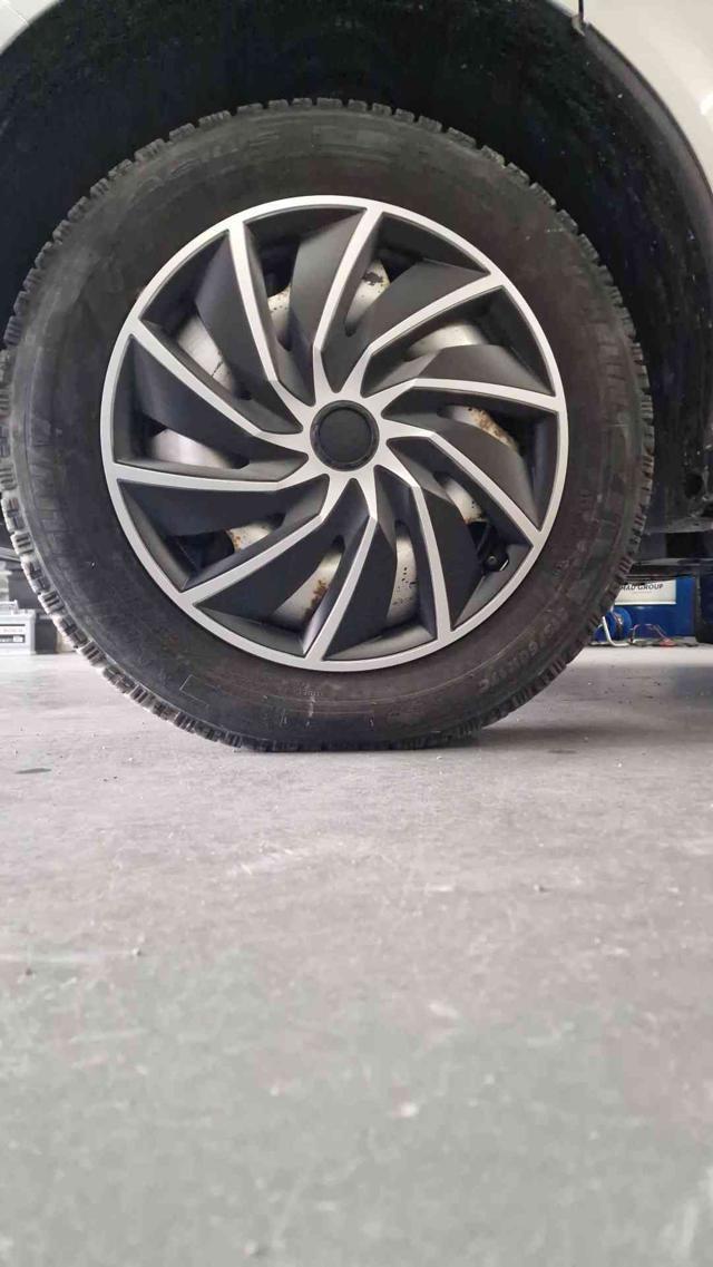 VOLKSWAGEN Transporter 2.0 TDI 102CV 9 POSTI IVA INCLUSA DOPPIA PORTA