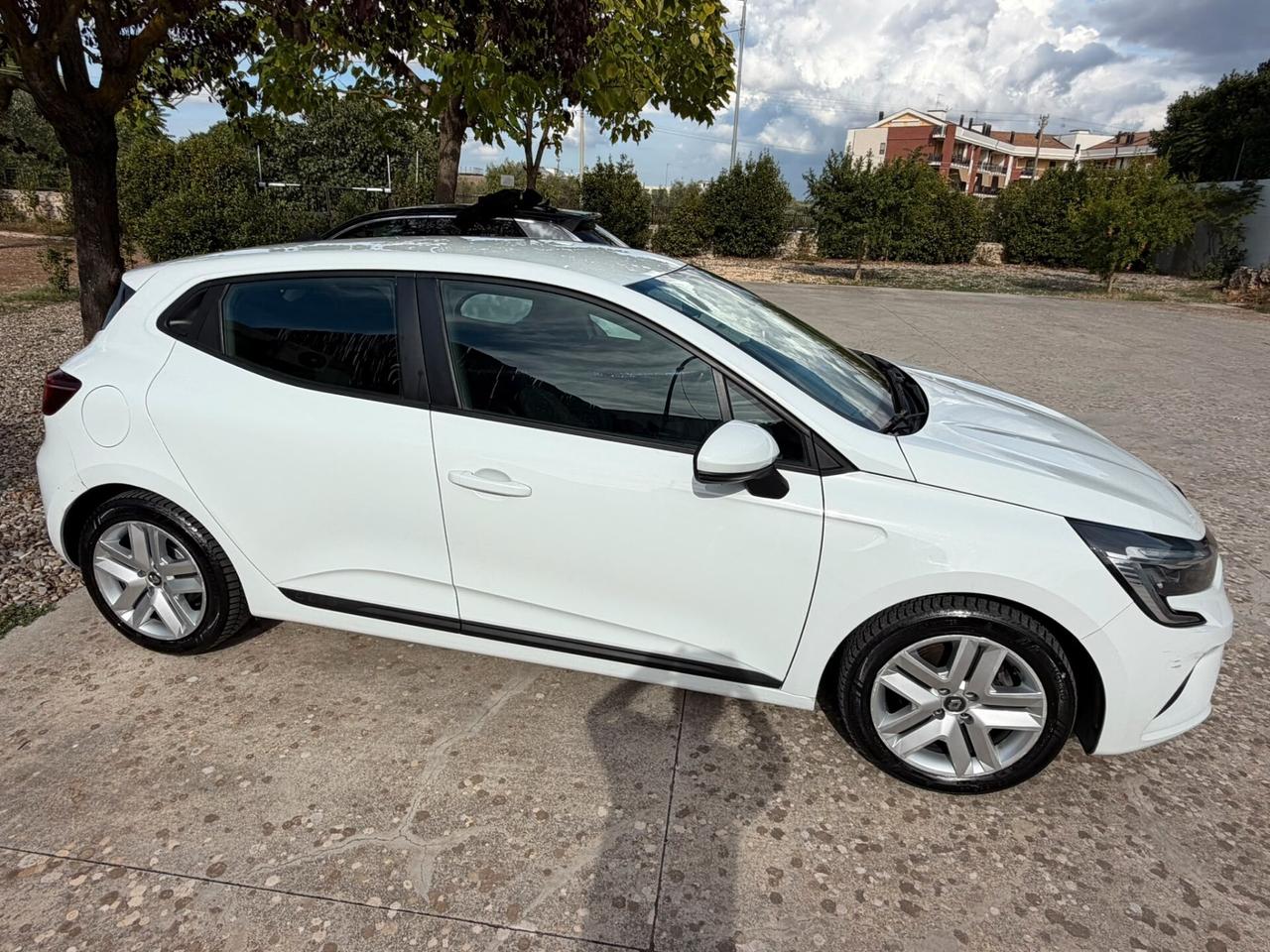 Renault Clio Full Hybrid E-Tech 140 CV 5 porte Zen