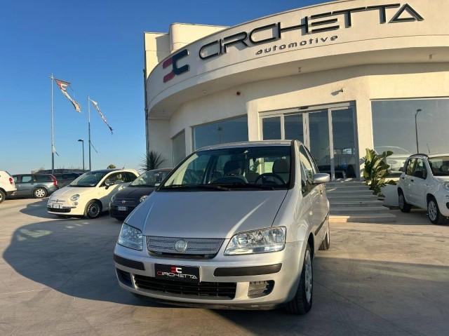 Fiat Idea 1.3 mjt 16v Black Star