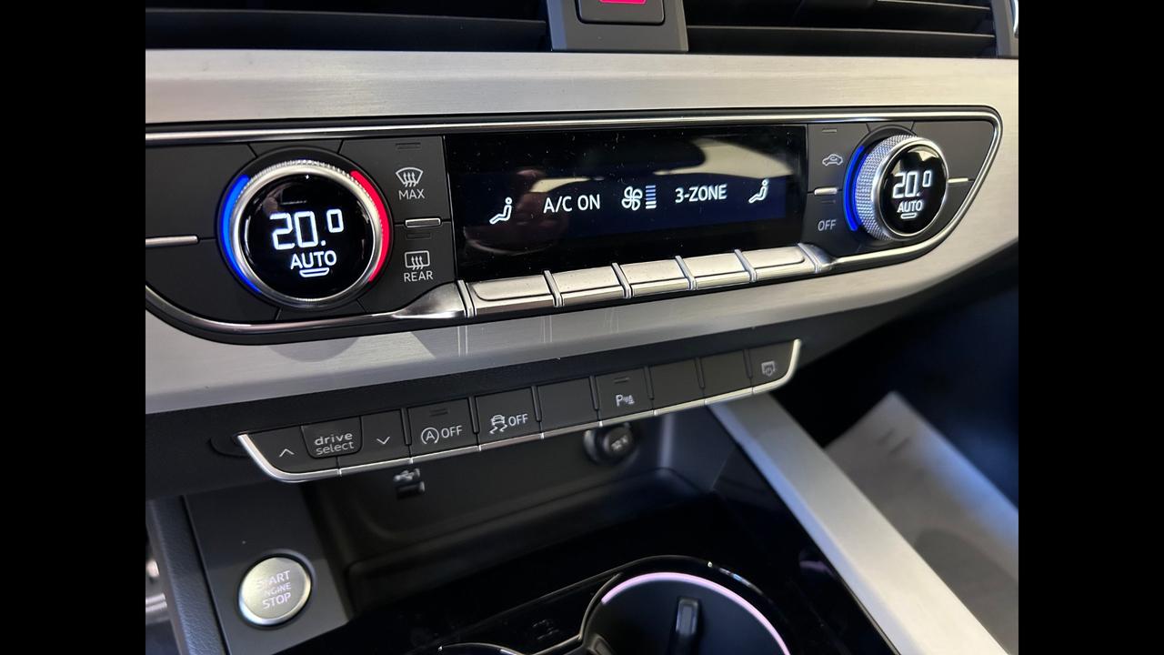 Audi A4 SEDAN 40 TDI S TRONIC