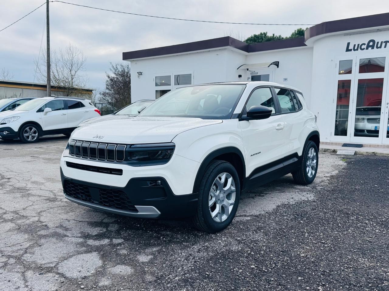 Jeep Avenger BENZINA TECH & SKY 1.2 100 CV