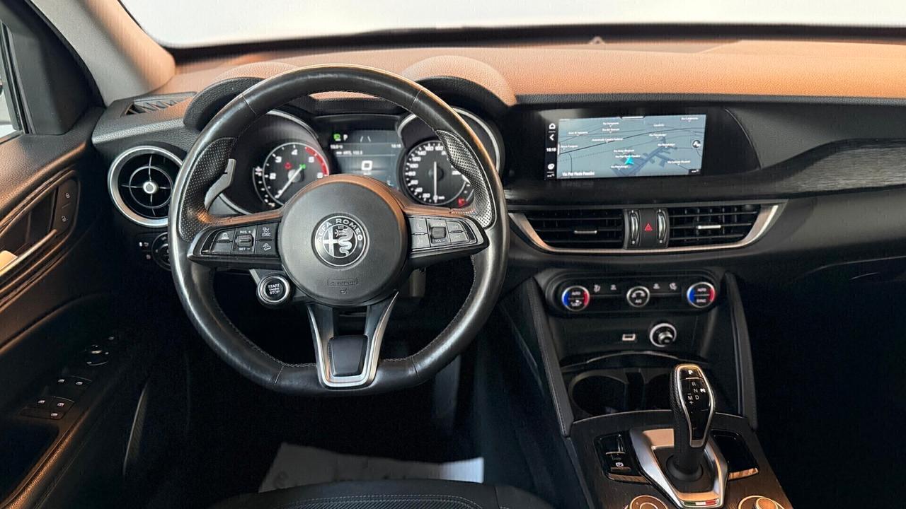 Alfa Romeo Stelvio 2.2 Turbodiesel 190 CV AT8 Q4 Executive