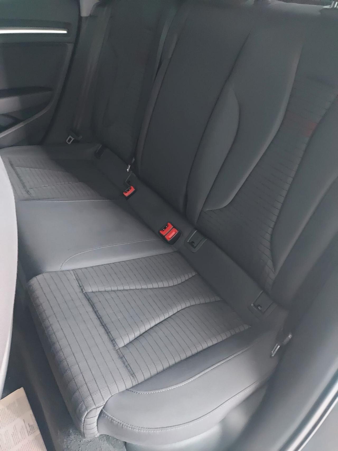 Audi A3 SPB 1.6 TDI 116CV SPORT 2017