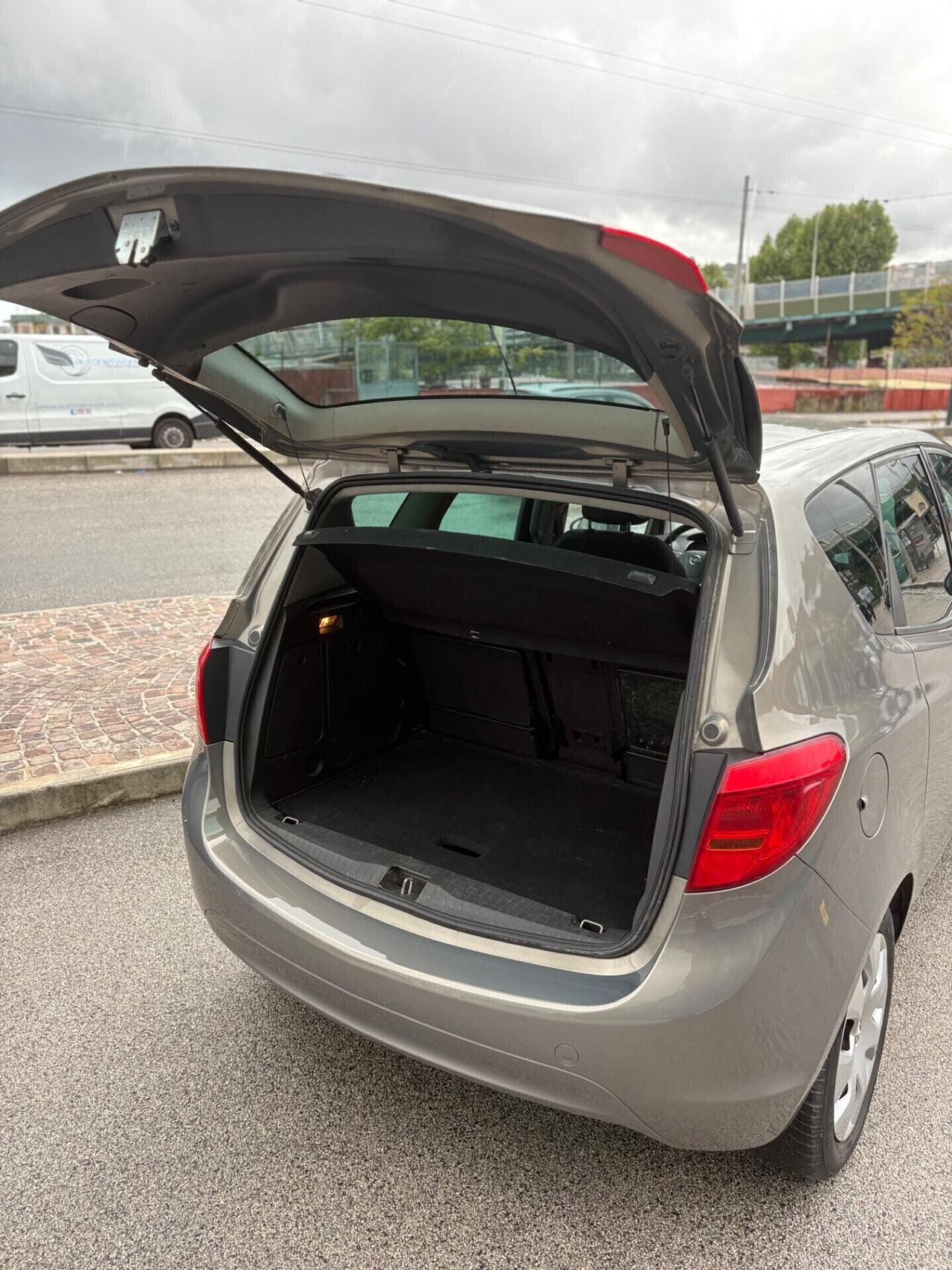 Opel Meriva 1.4 benzina 100CV Elective