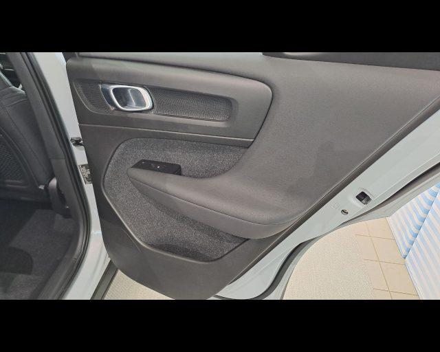 VOLVO XC40 1.5 t4 phev Inscription Expression auto