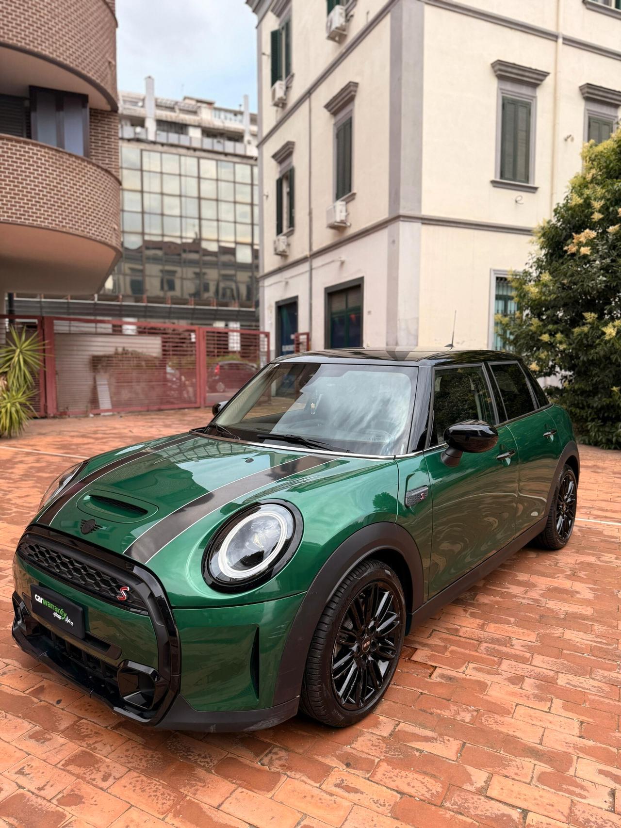 Mini Mini 2.0 Cooper S Classic HATCHBCK Premium 5 PORTE