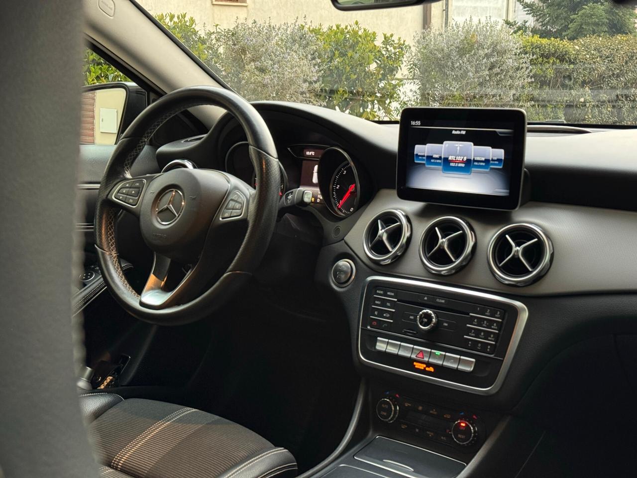 Mercedes-benz GLA 200 d Automatic Sport 2.2 136 cv