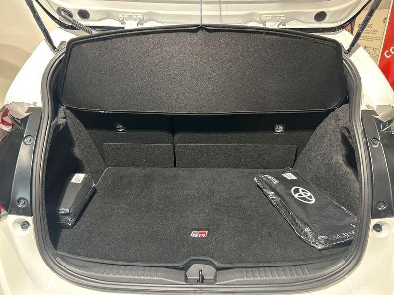 Toyota GR Yaris Aero Performance i-MT 6 marce