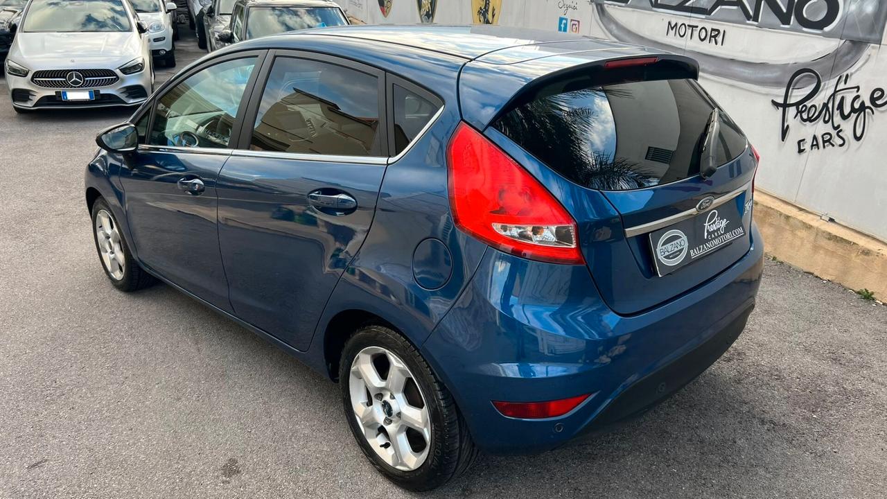 FORD FIESTA 1.4 GPL 97CV 2010