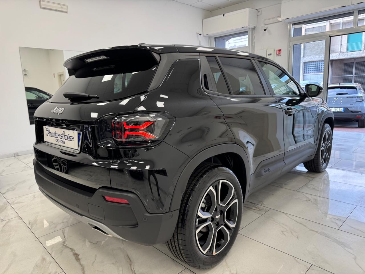 Jeep Avenger 1.2 Turbo 100 CV MHEV Summit