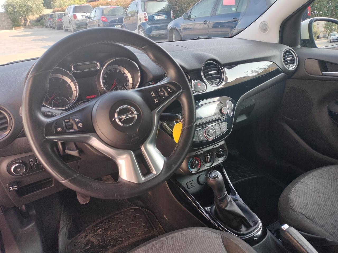 Opel Adam 1.4 87 CV GPL Tech Jam