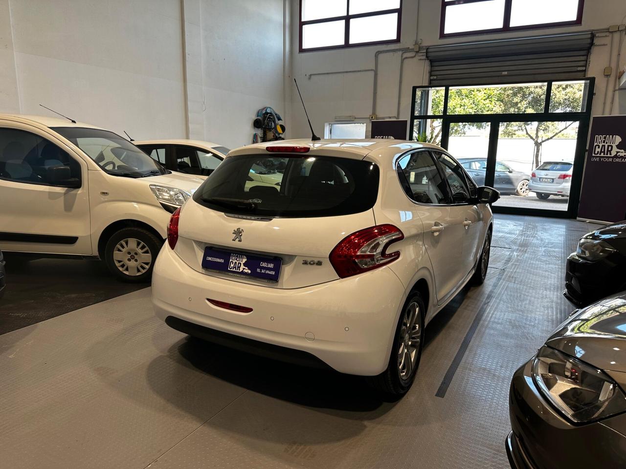 Peugeot 208 1.2 VTi 82 CV 5 porte Access