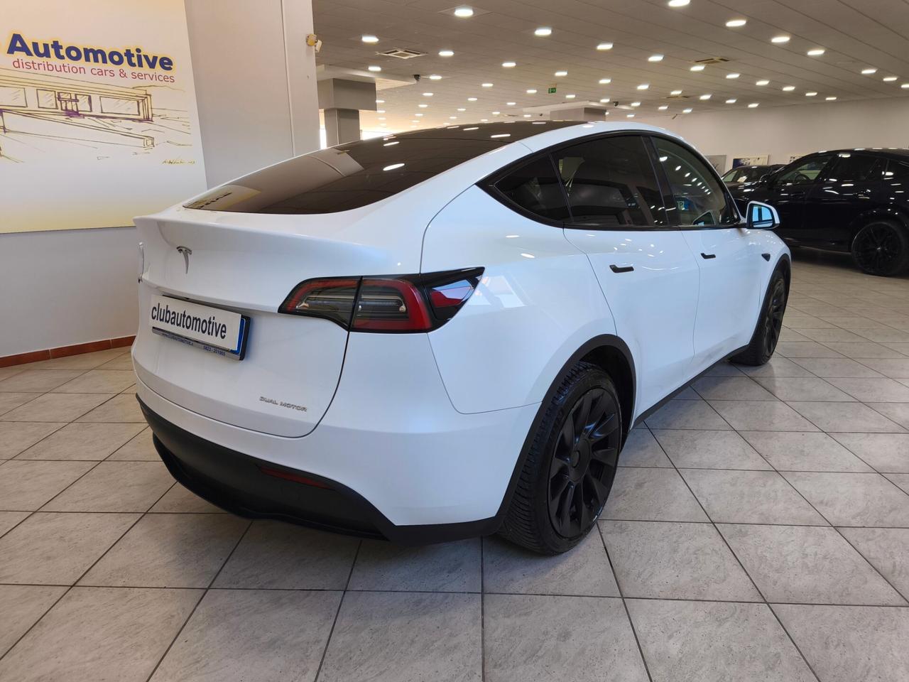 Tesla Model Y Long Range AWD Dual Motor (ARVAL SELECT GARANZIA 2 ANNI)