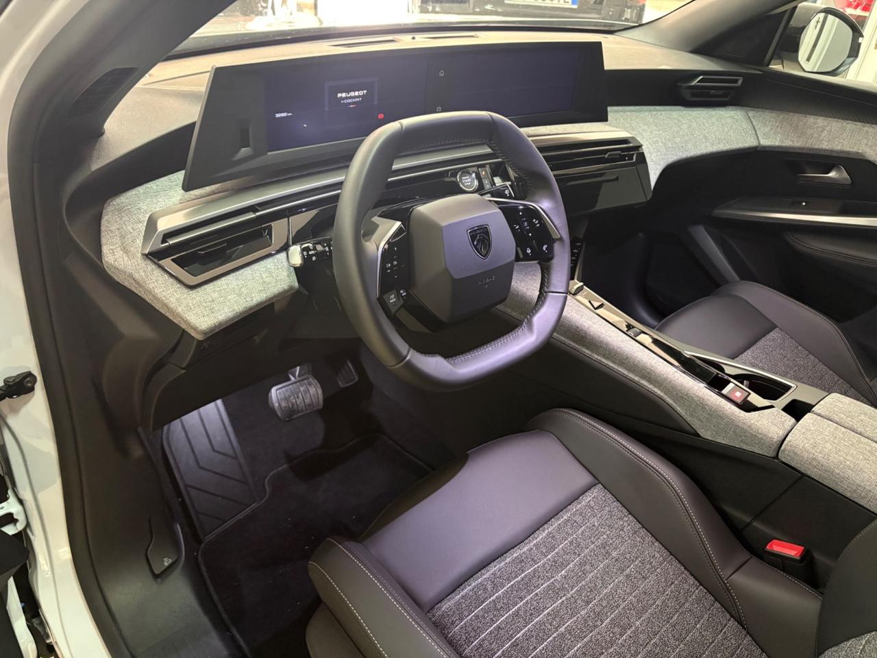 Peugeot 3008 Hybrid 145 e-DCS6 Allure