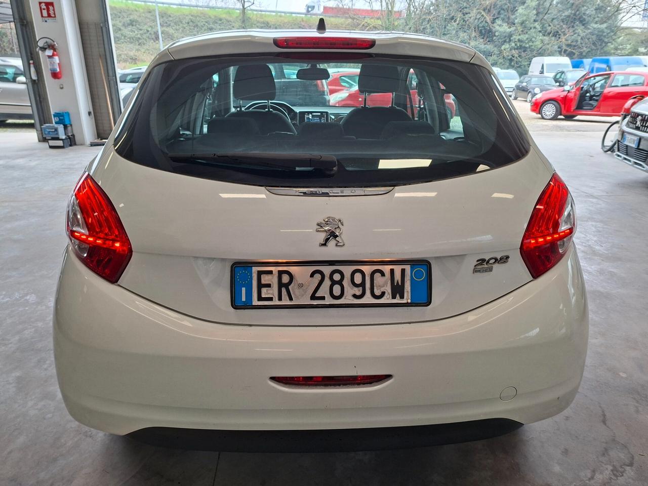 Peugeot 208 1.6 HDI DA NEOPATENTATI / EURO 5B