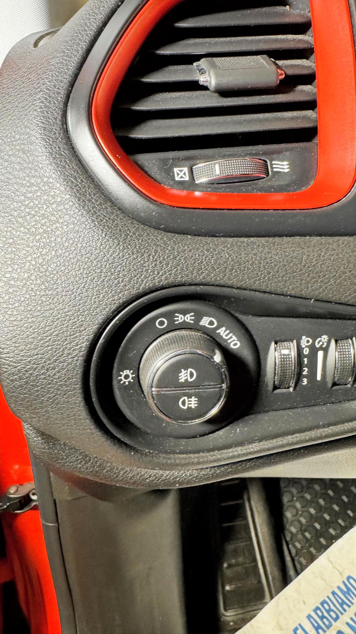 Jeep Renegade 2.0 mjt Trailhawk 4wd 170cv auto Gancio Traino