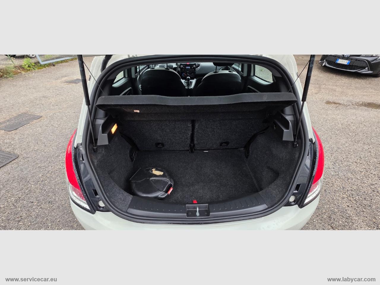LANCIA Ypsilon 1.2 69 CV 5p. Elefantino