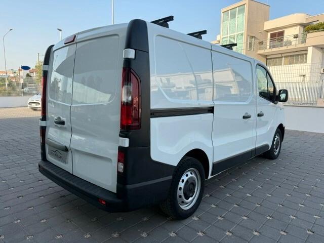 Renault Trafic 2.0 dCi 120 cv P.c T.n Ice 2021