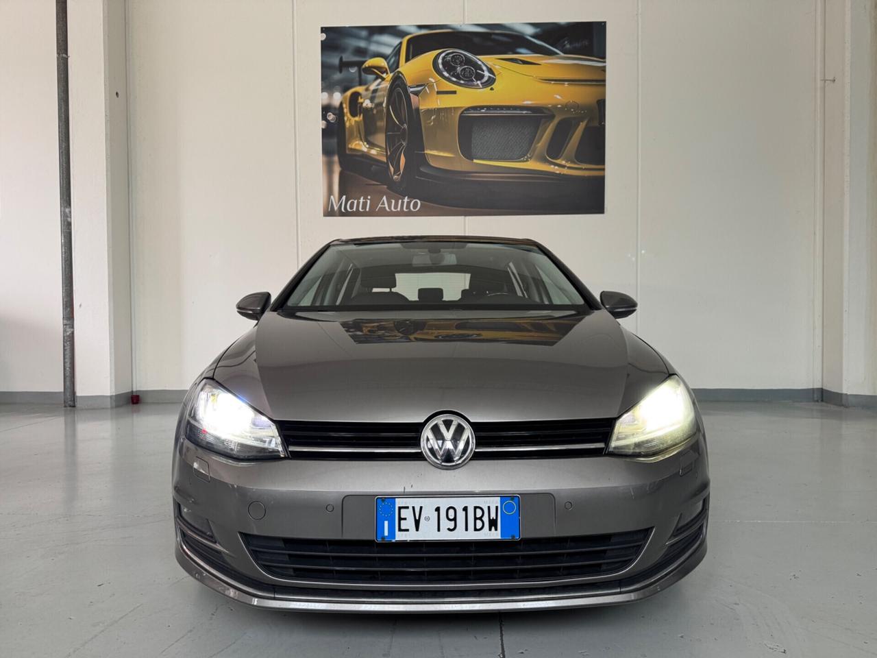 Volkswagen Golf 2.0 TDI 5p. Highline BlueMotion Technology