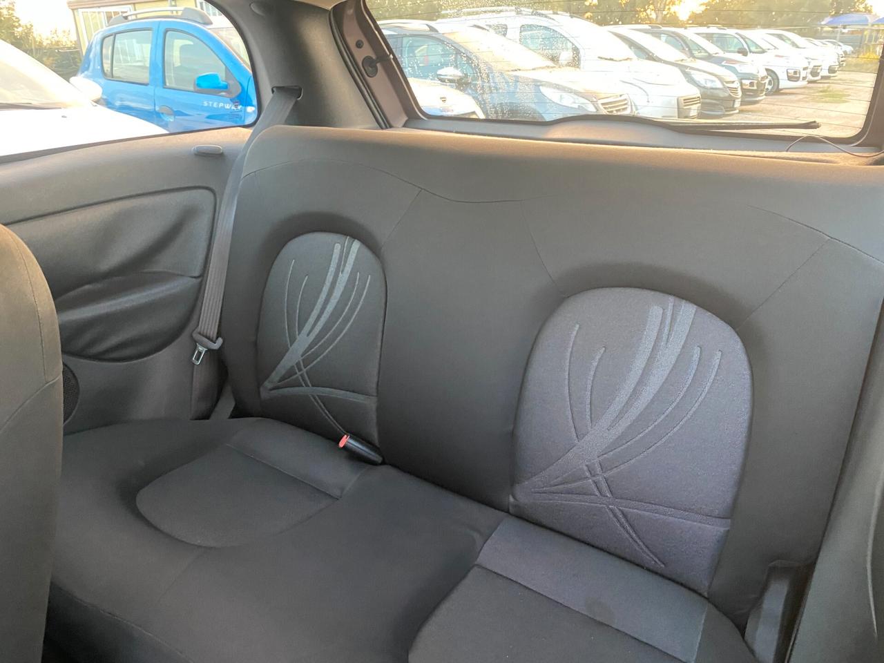 LANCIA YPSILON 1.2 ANNO 2011 ADATTA NEOPATENTATI