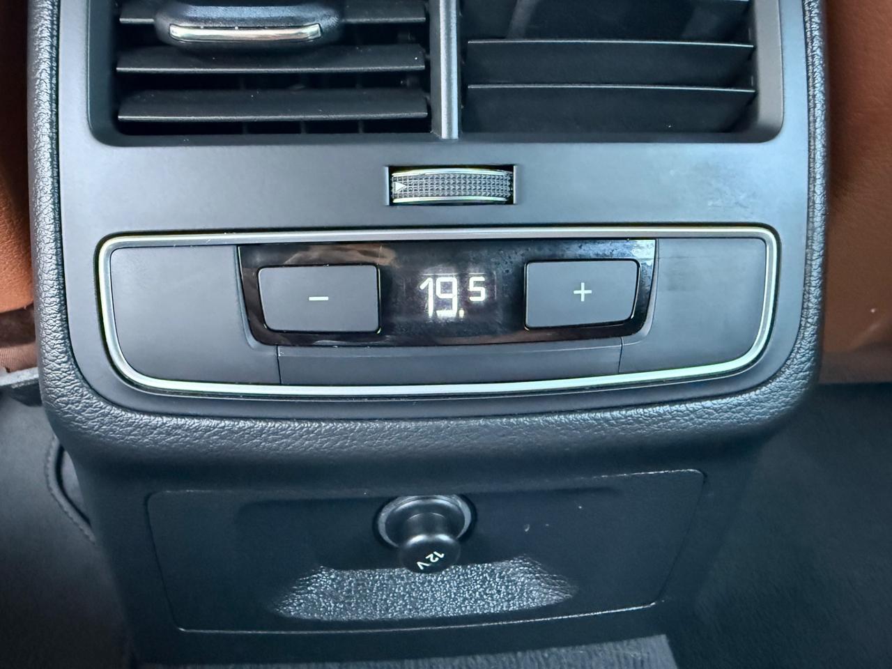 Audi A4 allroad 40 TDI 204 CV S tronic Identity Contrast