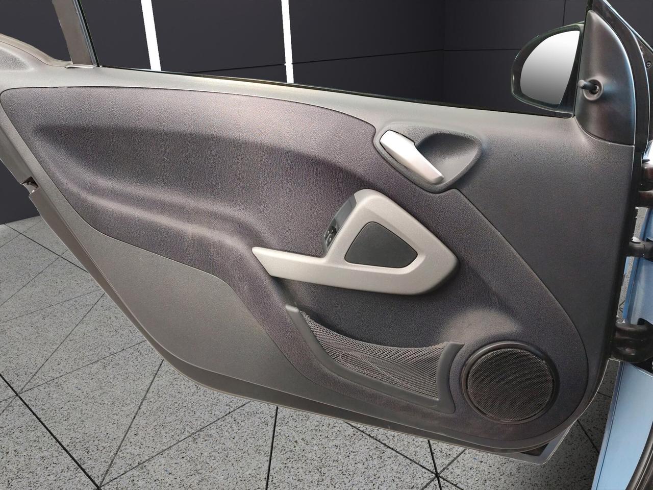 SMART fortwo 2ª serie fortwo 800 40 kW coupé ...