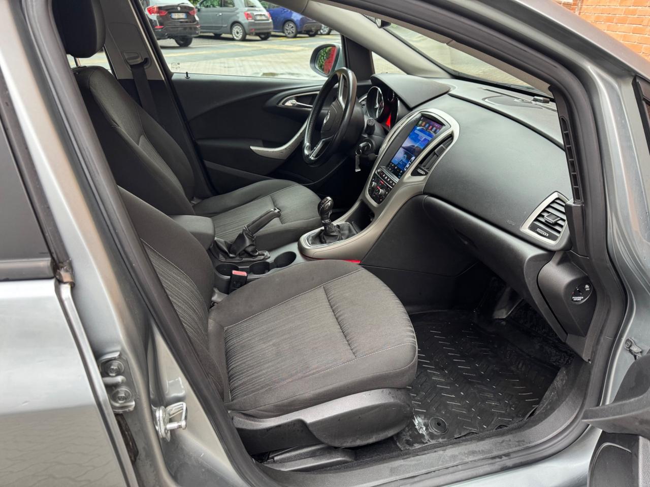 Opel Astra 1.7 CDTI 110CV Sports Tourer Cosmo