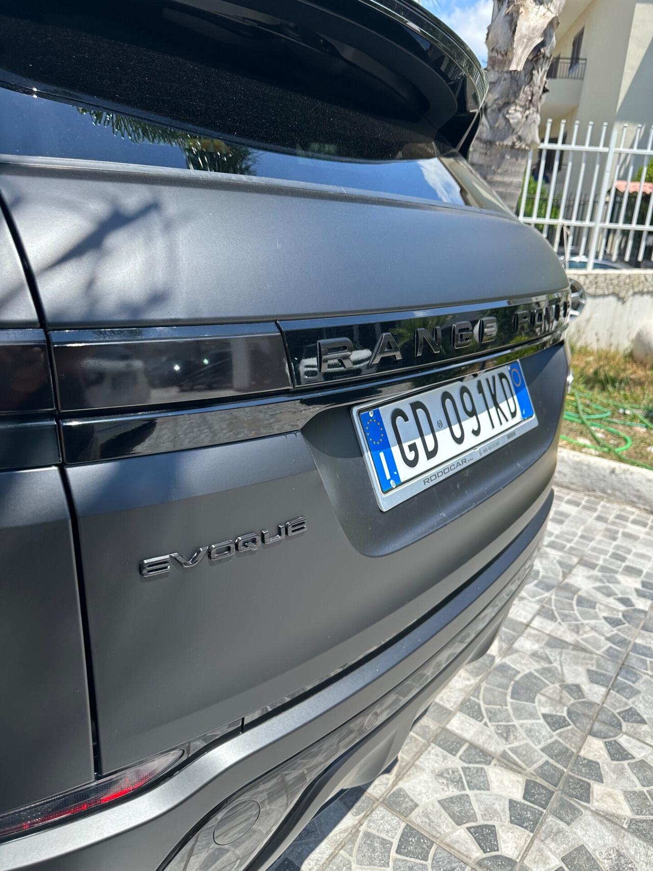 Land Rover Range Evoque 2.0D I4 163 CV R-Dynamic