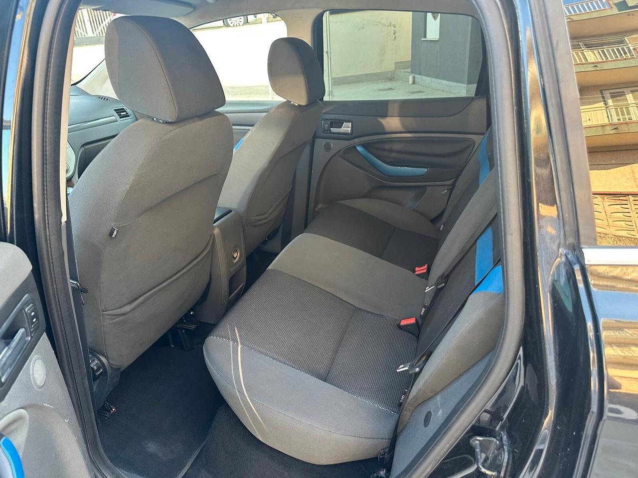 Ford Kuga 2.0 TDCi 136 CV 2WD Titanium DPF