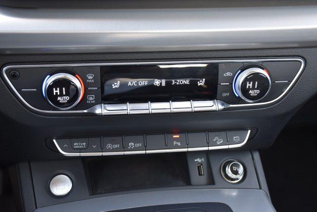 AUDI Q5 35 TDI quattro S tronic Business Design *Cockpit*