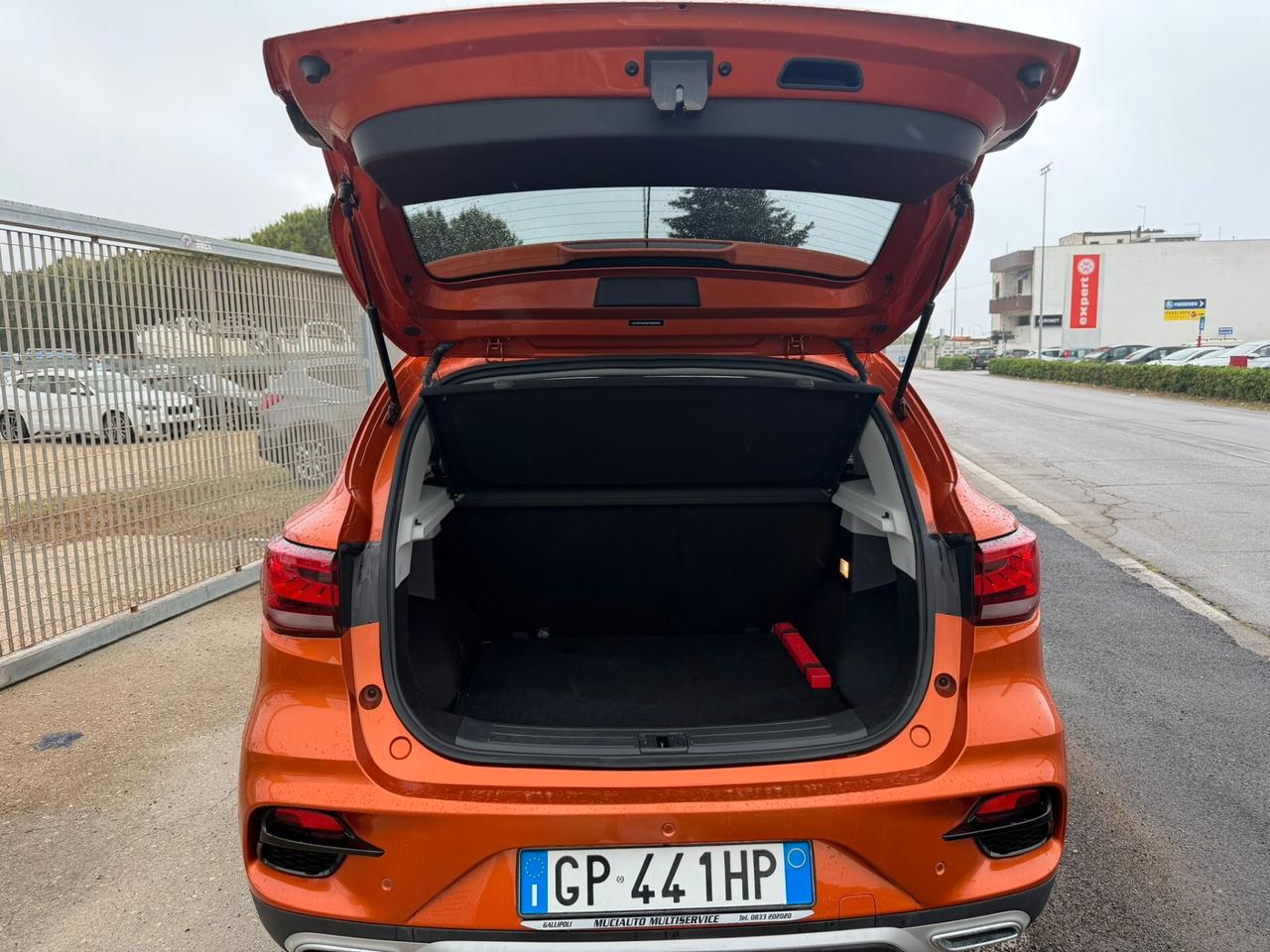 Mg ZS 1.5 VTi-tech Luxury - 1.5 BENZ - 2023