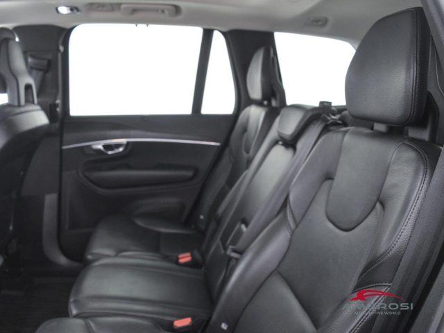 VOLVO XC90 B5 AWD Geartronic 7 posti Inscription