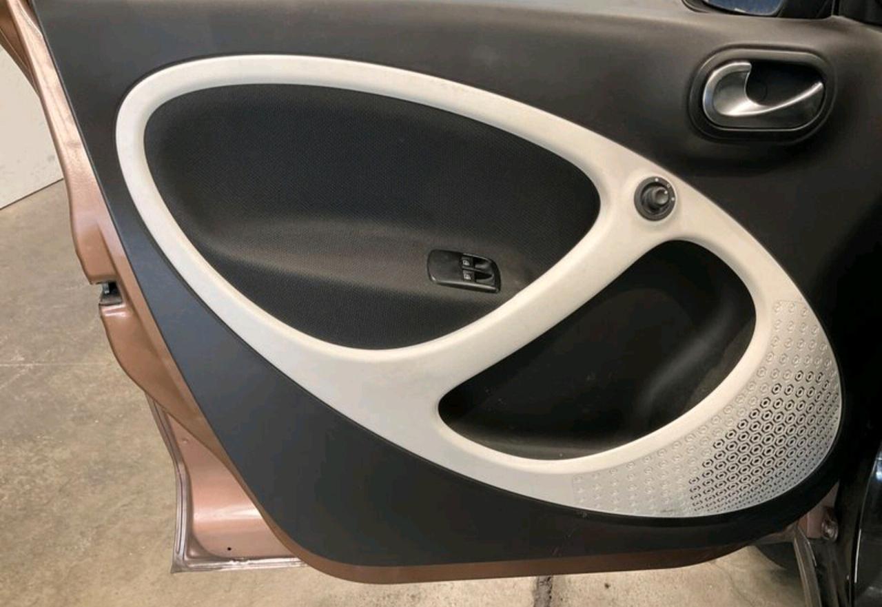 Smart ForFour 70 1.0 Prime