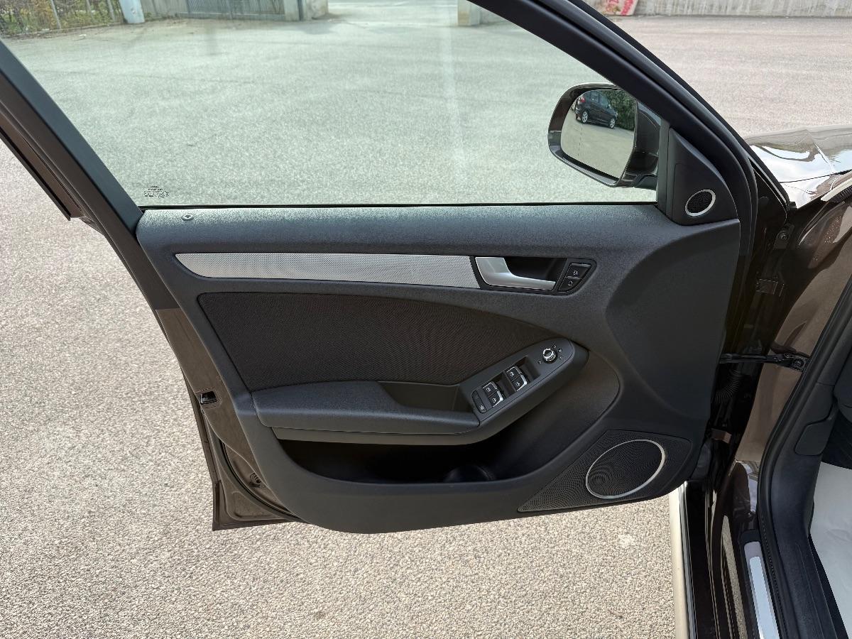 AUDI - A4 Allroad - 2.0 TDI 177 CV S tronic Business