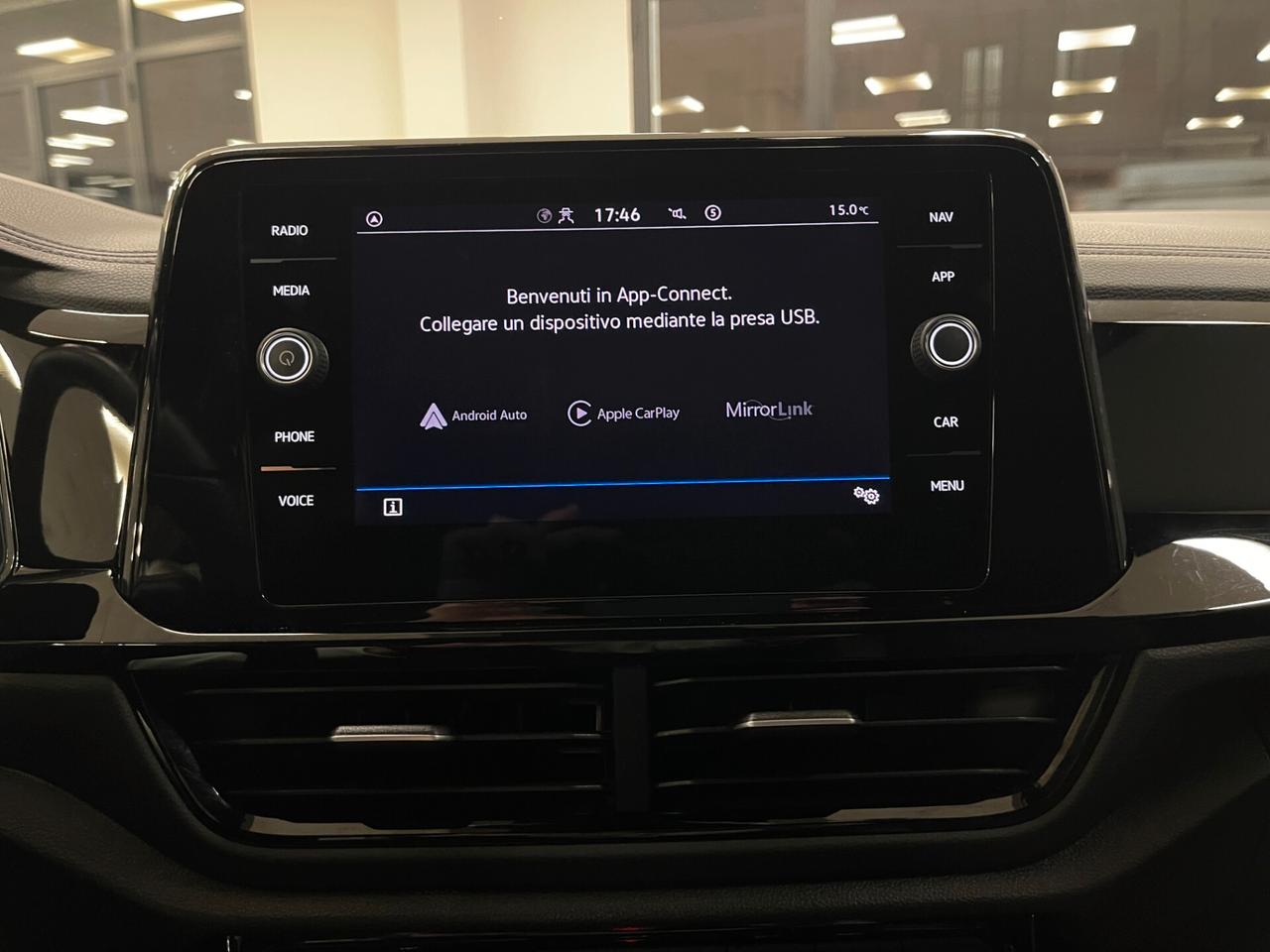 Volkswagen T-Roc 2.0 TDI SCR 150 CV DSG R-Line