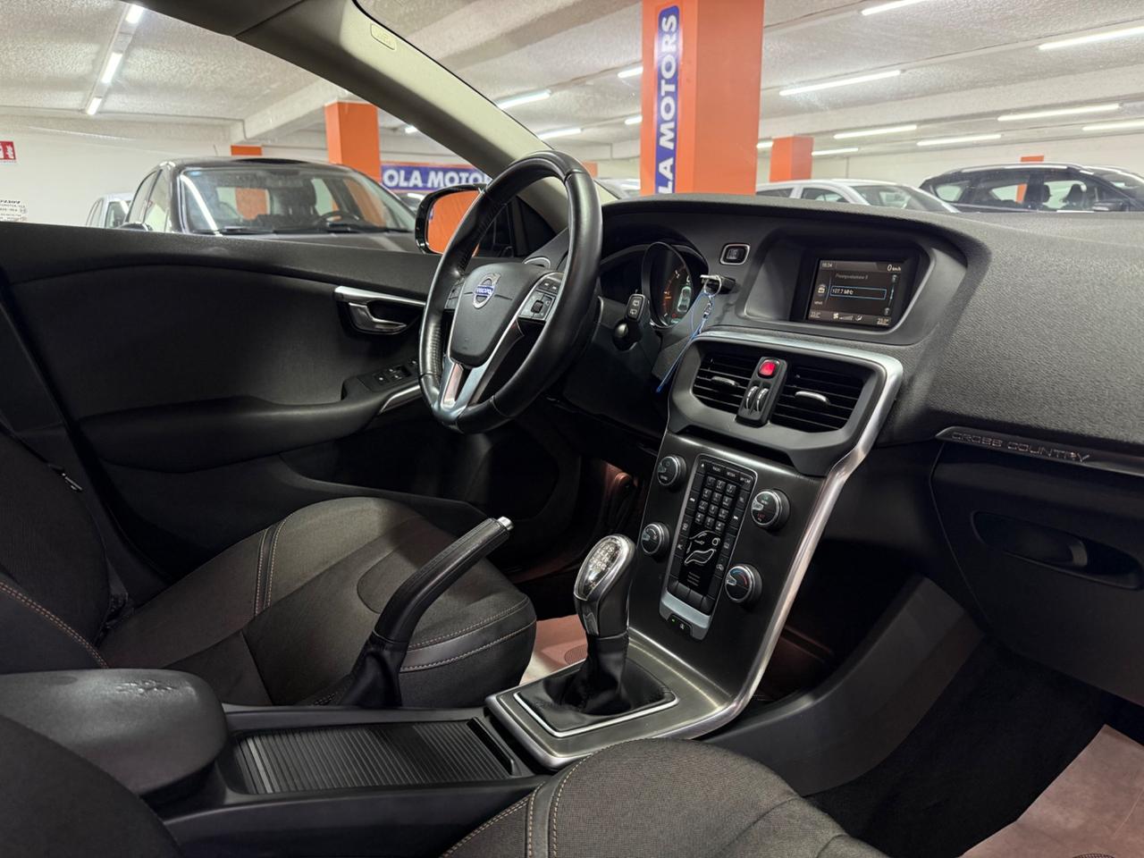 Volvo V40 Cross Country D3 Summum