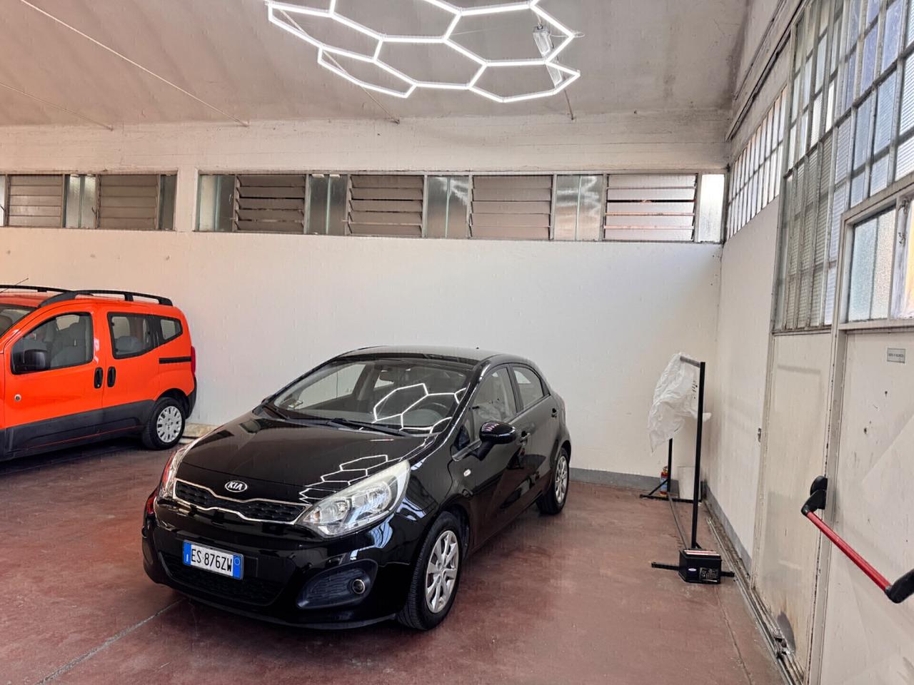 Kia Rio 1.1 CRDi 5p. Active