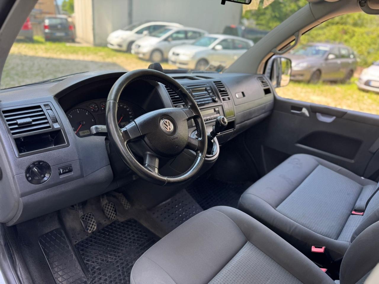 Volkswagen Transporter 2.5 TDI/130CV 9POSTI