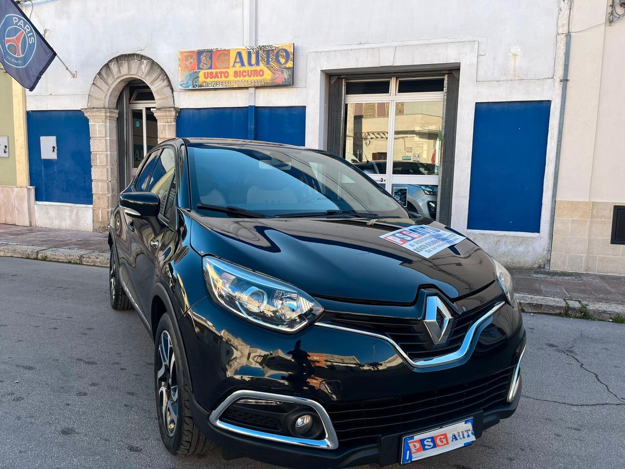 RENAULT CAPTUR 1.5 9OCV R-LINK TOP FULL NAVI RETROC DISTRIBUZ ESEGUITA