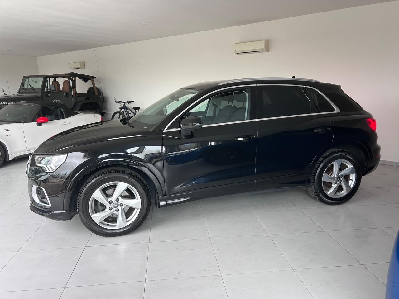 Audi Q3 35 TDI S tronic line edition