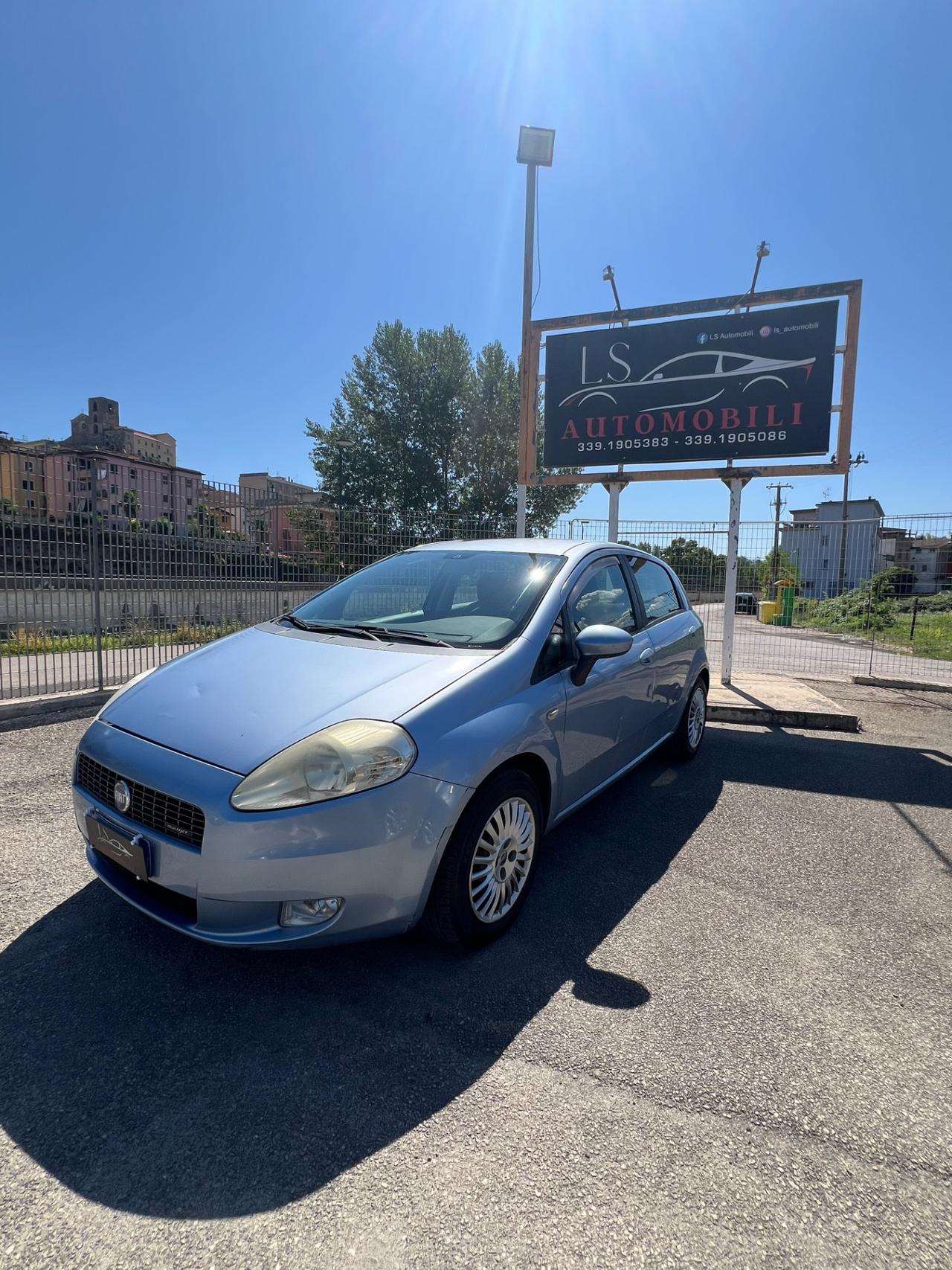 Fiat Grande Punto 1.3 MJT 90 CV 5 porte Dynamic