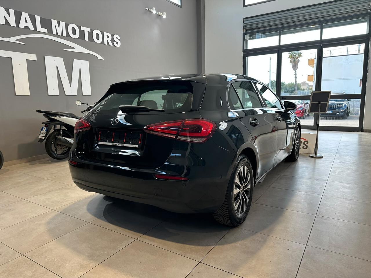 Mercedes-benz A 180 d Automatic Business