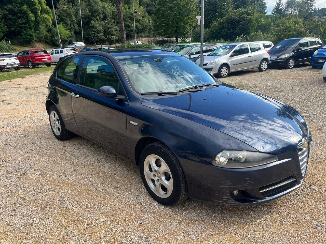 Alfa Romeo 147 1.9 JTD (120) 3 porte Exclusive